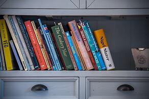 Town Heights - 3 Bedroom Holiday Home - Tenby