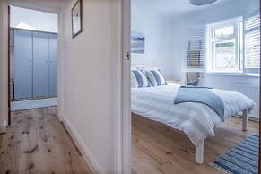 Town Heights - 3 Bedroom Holiday Home - Tenby