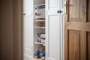 Town Heights - 3 Bedroom Holiday Home - Tenby