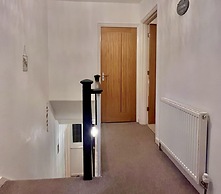 Comfy and Spacious 5-bed House in Cambridge