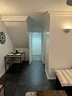 3 Floor 2 Bedroom House