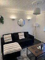 3 Floor 2 Bedroom House