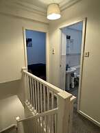 3 Floor 2 Bedroom House