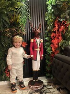 Last Point Suit Apart