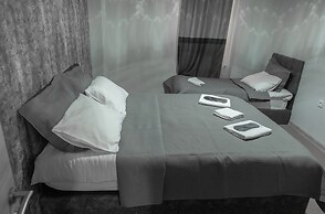 Last Point Suit Apart