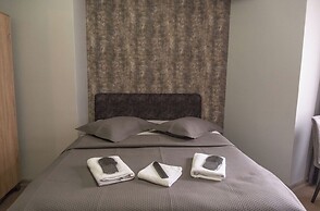 Last Point Suit Apart