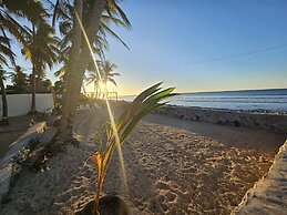 Sunset Surf Villa