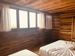 hostal Mocambo beach