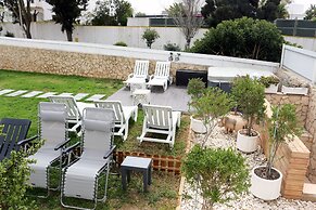 Aparts & Suites summer cascade Alvor