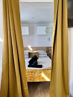 Aparts & Suites summer cascade Alvor