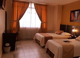 HOTEL GOLDEN VISTA
