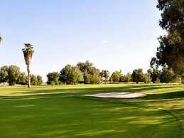 Barbara Worth Resort