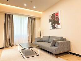 May Seven Service Apartment