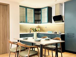 May Seven Service Apartment