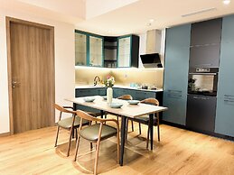 May Seven Service Apartment