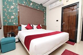 Hotel Diamond Palace