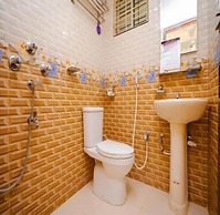 Adarsha Palace Hotel