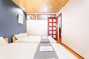 Nishi-Kujo Detached house