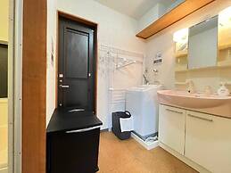 Nishi-Kujo Detached house