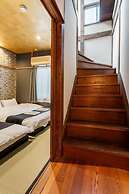 Nishi-Kujo Detached house