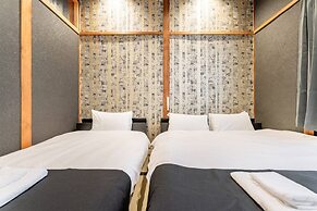 Nishi-Kujo Detached house