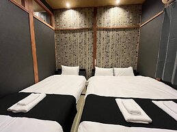 Nishi-Kujo Detached house