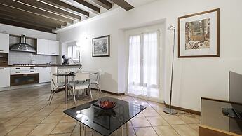 Italianway - Tadino 13 B