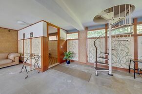 Villa Olivella in Sale Marasino