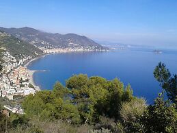 San Luigi 21 by Tempovacanza