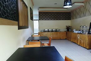 OYO 93665 Puri Homestay