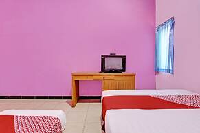 OYO 93660 New Family Hotel Syariah