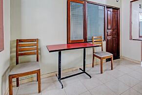 OYO 93660 New Family Hotel Syariah