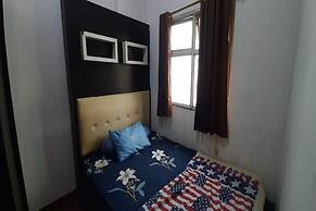 OYO 93614 The Jarrdin Apartment By Putra Homestay Property