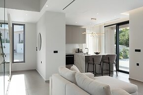 Kymothoe Elite Villas