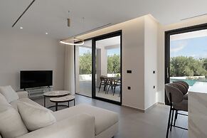 Kymothoe Elite Villas