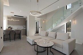 Kymothoe Elite Villas