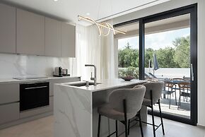 Kymothoe Elite Villas