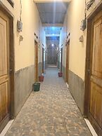 OYO 93663 Penginapan Otw