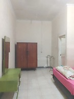 OYO 93663 Penginapan Otw