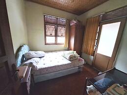 OYO 93656 Villa Cassanova Syariah