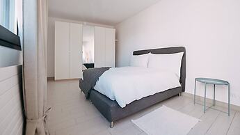 New Central Plaza Apartment 3