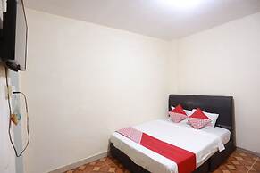 OYO 93671 Sir Homestay