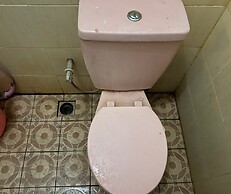 OYO 93617 Hotel Lanang