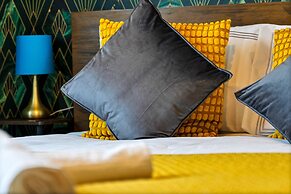 Kensington 3 Bedroom Flat Close2subway