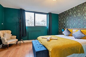 Kensington 3 Bedroom Flat Close2subway