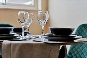 Kensington 3 Bedroom Flat Close2subway