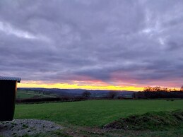 The Musterer's Hut, Outdoor Bath & Valley View
