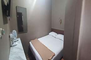 OYO 93668 Buah Batu Guest House