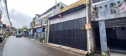 OYO 93668 Buah Batu Guest House