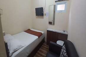 OYO 93668 Buah Batu Guest House